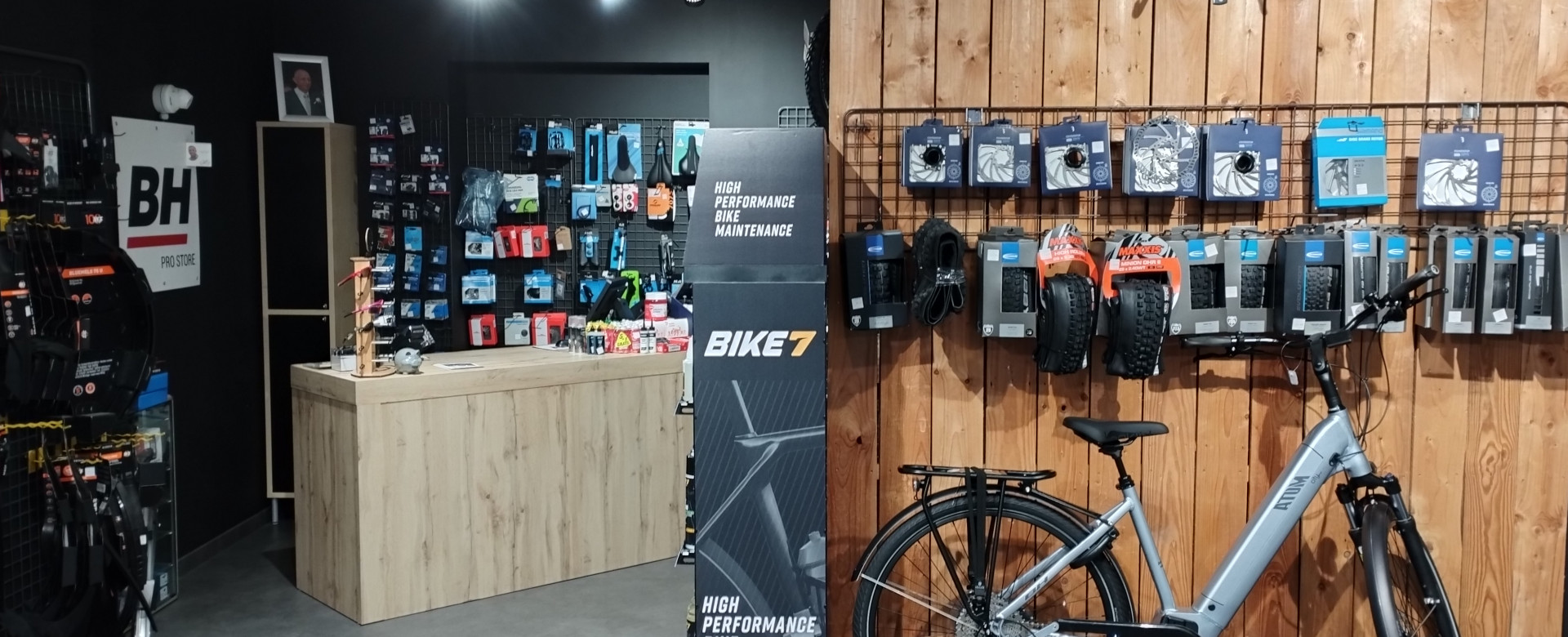 Contact - Jardi Cycles - photo 3